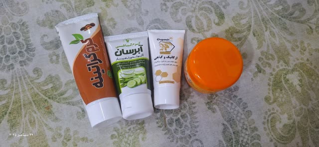 کرم آبرسان نیکا فدک (حاوی عصاره خیار و آلوئه ورا)
