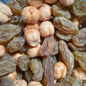 نخودچی کشمش ممتاز 500 گرم فدک (کم نمک)