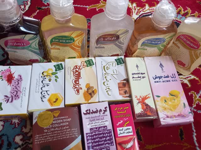 شامپو جوانه جو فدک (جلوگیری از سفیدی مو)
