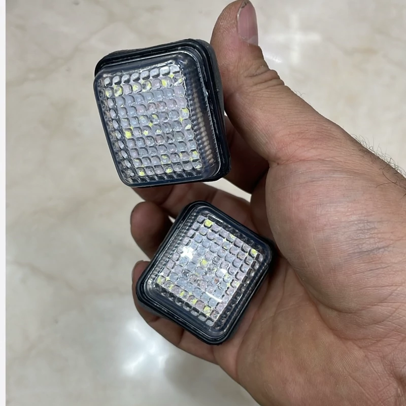 چراغ راهنمای روی گلگیر پژو 405 و پارس تمام LED بسته دو عددی