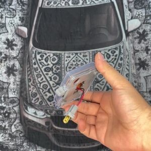 چراغ سقف پراید رنگ سفید بسیار بسیار پر نور و با کیفیت
