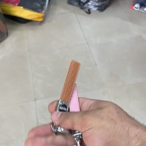 جا کلیدی فلزی بند چرمی با کیفیت بینظیر و طراحی فوق العاده جذاب