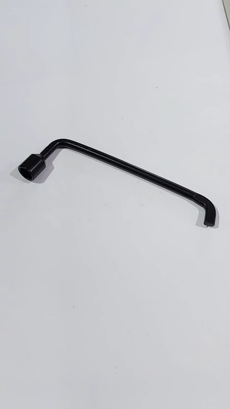 اچار چرخ 206 رادیکال D20