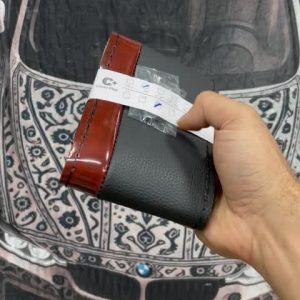 دور فرمان دوختنی رنگ مشکی با حلال ورنی چوب مناسب تمامی خودرو ها