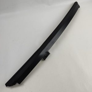 مجموعه ناوداني شيشه درعقب چپ پژو 405 شرکتی اصل ایساکو - نمایندگی ایرانخودرو نقشینه