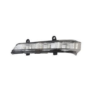 چراغ راهنماي روي آينه پارس -راست پژو پارس شرکتی اصل ایساکو - نمایندگی ایرانخودرو نقشینه
