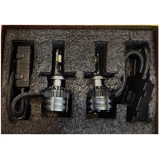 هدلایت ایکس سان مدل a70 پایه h7