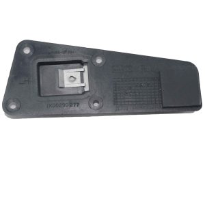 مجموعه براكت دستگيره دربازكن عقب چپ - بهينه دنا شرکتی اصل ایساکو - نمایندگی ایرانخودرو نقشینه