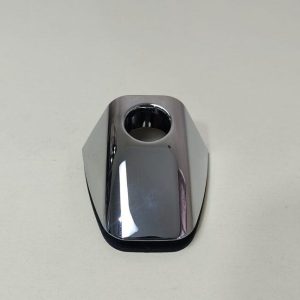 مجموعه كلاهك دستگيره خارجي در جلو چپ دناپلاس (كرومي) دنا شرکتی اصل ایساکو - نمایندگی ایرانخودرو نقشینه