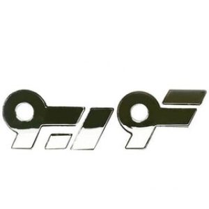 آرم توربو روي در صندوق عقب دنا شرکتی اصل ایساکو - نمایندگی ایرانخودرو نقشینه